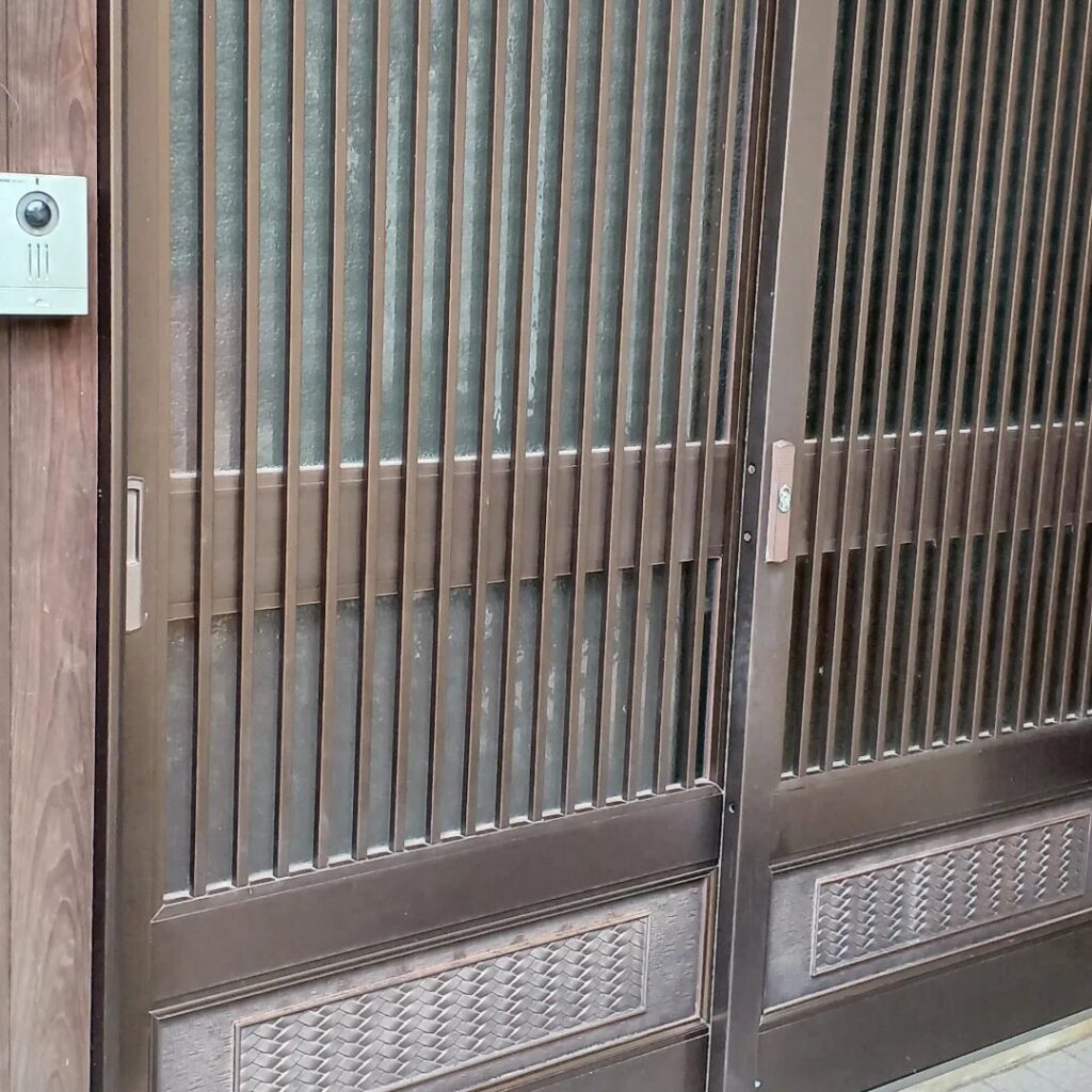 引き戸錠の不具合